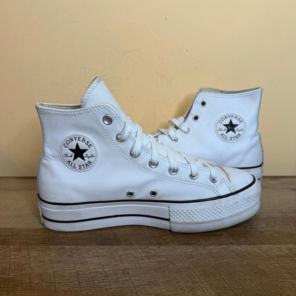 Converse Chuck Taylor All Star Lift Clean Leather High Top size 9.5 shoes